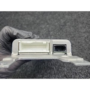 X5 ECUs y Módulos de Computación Usados LP206151 - Product Image 4