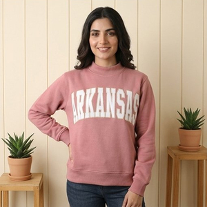 Pull en molleton de club haut de gamme à col rond rouge pour femmes, Arkansas |   Pull à col montant rétro pour club de golf |   Tissu molletonné lourd de type French Terry - Product Image 2