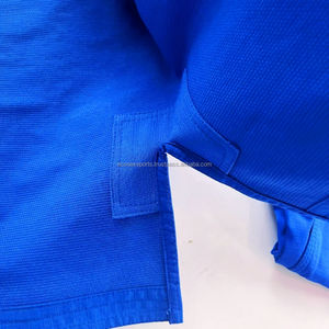 Uniforme de karaté noir pour hommes, polyester à séchage rapide de meilleure qualité, options personnalisables, fonction extensible, vente à chaud de vêtements de karaté - Product Image 3