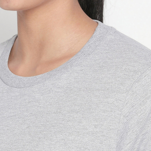 Sudadera de punto gris para mujer con cuello redondo y mangas largas con puños a rayas blancas, sudaderas personalizadas para mujer - Product Image 6