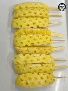 Ananas IQF de haute qualité, coupé en dés 10x10mm, morceaux congelés jaunes sucrés, matière première naturelle pour produits laitiers, yaourts et mélange de fruits - Product Image 5