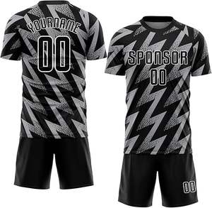 Uniforme de Fútbol Personalizado al por Mayor |   Conjunto Deportivo Cailan & Black, Transpirable, Ligero, de Secado Rápido, de Poliéster, Manga Corta |   Para Todas las Estaciones - Product Image 1