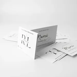 Rollo de Vinilo Autoadhesivo Holográfico Resistente al Agua para Impresión de Logotipos Personalizados, Etiquetas para Paquetes Industriales - Product Image 5