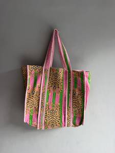 Sac fourre-tout en coton imprimé tigre rose et vert, motif à panneaux, ouverture supérieure, sac de shopping tendance, idéal pour l'été, CADEAU POUR ELLE - Product Image 1
