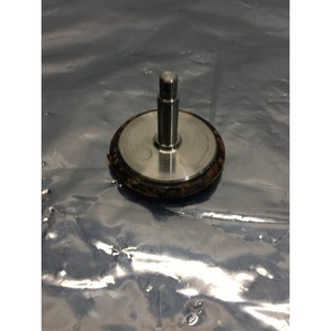 AMAT 0040-07011 WHEEL CAROUSEL DR, MLD, Dirty - Equipo y piezas de semiconductores de confianza de la marca global Legacy - Product Image 2
