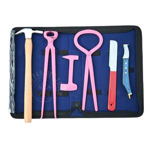 Kit de sablage de sabots robuste pour fermeurs avec marteau à sabots, testeur de douleur au sabot, cisaille à sabots de 14 pouces, polisseuse et couteau à sabots à extrémité en laiton - Product Image 1