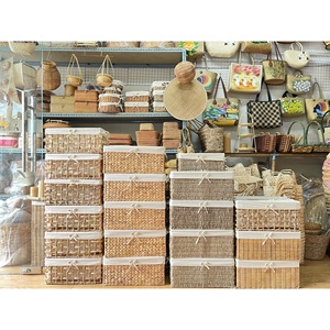 อุปกรณ์ม้วนกาแฟและชาหวายทำจากพลาสติกที่นิยมใช้ตกแต่งร้านกาแฟแบบมีลูกหวาย - Product Image 3