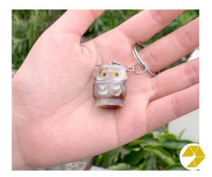 Llavero Ecológico de Cuerno Natural Pintado a Mano con Diseño de Tortuga y Pez |   Proveedor Mayorista de Artesanías de Cuerno de Vietnam de Primera Calidad para Holid - Product Image 1