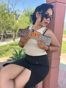 El más nuevo monedero tallado a mano, monedero de tamaño pequeño, multiusos, bolsas de cuero occidental, billetera de gran venta para mujer - Product Image 5