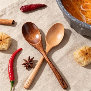 Cuchara de Madera Personalizada con Grabado, Cuchara para Cocinar, Recuerdo de Boda, Regalo de Inauguración de Casa, Regalo para Despedida de Soltera, Decoración de Cocina - Product Image 2