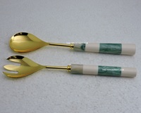 Ensemble de serveurs à salade de luxe avec manche en résine, cuillère et fourchette en acier inoxydable, ustensiles de cuisine haut de gamme pour restaurant et hôtel