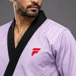 Combinaison de taekwondo double V premium offrant un confort optimal, des performances légères et une durabilité fiable pour les athlètes. - Product Image 4