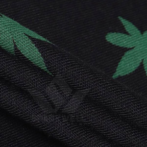 เสื้อยืดพิมพ์ลายใบไม้สีดำสำหรับผู้หญิง คอกลม แขนสั้น ผ้าฝ้าย ลำลอง ใส่สบาย ระบายอากาศได้ดี เหมาะสำหรับใส่ทุกวัน - Product Image 6