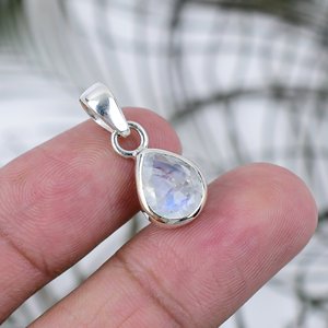 Colgante Bohemio Hecho a Mano de Plata de Ley 925 con Piedra Preciosa de Piedra Lunar Arcoíris Natural para Mujer, Engaste de Bisel, Piedra de Nacimiento de Junio - Product Image 5