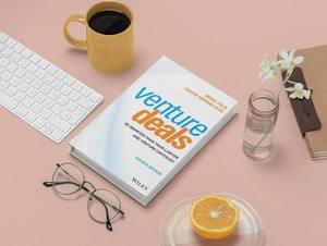 ข้อตกลงด้านการลงทุนโดยแบรด เฟลด์ หนังสือปกอ่อนภาษาอังกฤษเกี่ยวกับการเติบโตทางธุรกิจและการระดมทุน - Product Image 2
