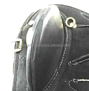 Selle d'équitation anglaise en cuir noir australien la plus vendue, nouveau design, siège souple, personnalisable pour la course hippique - Product Image 6