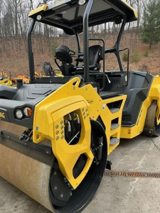 Compacteurs routiers vibrants à double tambour de 12 tonnes, haute fréquence, robustes, modèle 2020, 2000 mm, pour asphalte - Product Image 2