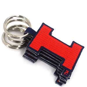 Llaveros de tela bordados al por mayor con diseños de dibujos animados, rojos, de doble cara, de tela tejida, para colgar - Product Image 5