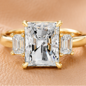 แหวนเพชรทรงเรเดียนท์และทรงเอเมอรัลด์คุณภาพพรีเมียม เพชรเลี้ยงในห้องปฏิบัติการ ดีไซน์หรูหราสำหรับงานแต่งงาน ขายส่ง - Product Image 1