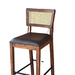 Sillón y Sofá de Madera Maciza de Estilo Europeo Moderno y Lujoso para un Cómodo Descanso en una Hermosa Casa - Product Image 1