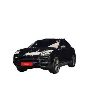 Porsche Cayenne 3.0 Coupé 2024, 56,612 km, Volante a la Izquierda, Caja de Cambios Automática, Asientos de Cuero con Cámara Trasera - Product Image 1