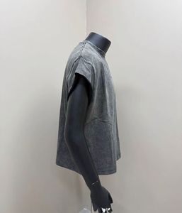 เสื้อยืดแขนสั้นผู้ชายใหม่ ผ้าฝ้ายออร์แกนิค 100% 240 GSM เป็นมิตรกับสิ่งแวดล้อม คุณภาพแบบ Acid Wash ทรงปกติ - Product Image 3