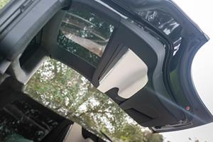 Tesla Model X Plaid 2022 - Product Image 3