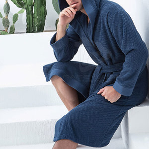 Albornoz Premium para Hombre, de Invierno, Felpa Suave, Cómodo, para Relajarse en Casa, Diseño Clásico y Moderno, 100% Algodón, Manga Larga, con Bolsillos - Product Image 2