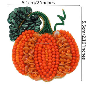Broche Citrouille Perlée Faite à la Main, Broderie de Perles et Paillettes, Applique, Accessoire de Mode Halloween, Vente en Gros - Product Image 1