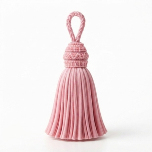 Pompons de luxe de qualité supérieure, accessoires décoratifs suspendus avec logo personnalisé, service OEM, taille OEM, fabricant de marques privées - Product Image 3