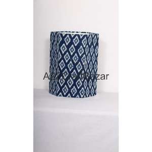 Contenedor de Basura Plegable Innovador de Cartón y Tela de Algodón, Diseño Elegante para Uso en Exteriores, Gestión de Residuos en la Calle - Product Image 2