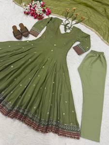 Modern Anarkali Tabby Organza Silk Gown New Fashionable Floral Pattern Midi Length Dupatta for Weddings Low Price - Product Image 3