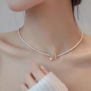 Collar de Perlas de Agua Dulce para Mujer, Nuevo Diseño Moderno con Hebilla OT Chapada en Oro de Plata 925 de Alta Gama, Collar de Perlas Pequeñas - Product Image 3