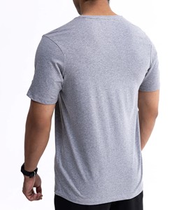 เสื้อยืดระบายอากาศได้ดี ไม่เป็นขุย ทรงโอเวอร์ไซส์ สีและโลโก้ปรับแต่งได้ คุณภาพสูง คอกลม แขนสั้น สวมใส่สบาย - Product Image 1