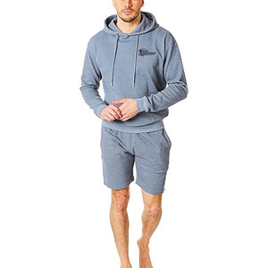 Ensemble sweat à capuche et short Street Comfort pour tous les jours, toucher doux, coupe décontractée, tendance, élégant, en promotion. - Product Image 1