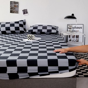 Factory Wholesale Mattress <b>Protector</b> High Quality Luxury Printed 300TC Eco-Friendly Bed Mattress <b>Protector</b> - Product Image 1