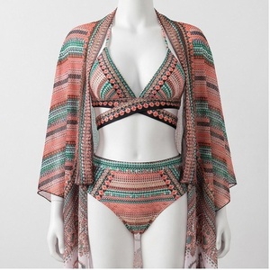 Ensemble bikini 2 pièces à imprimé géométrique avec haut dos nu croisé et bas string, vêtements de plage pour femmes - Product Image 1