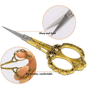 Tijeras de Bordado Finas y Afiladas, Recubiertas en Oro, de 4.5 Pulgadas, Tijeras Pequeñas para Coser con Estuche - Product Image 5