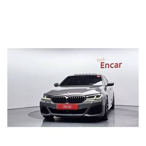 BMW Série 5 M550i XDrive 2021, 63 012 km, boîte de vitesses automatique, conduite à gauche - Product Image 3