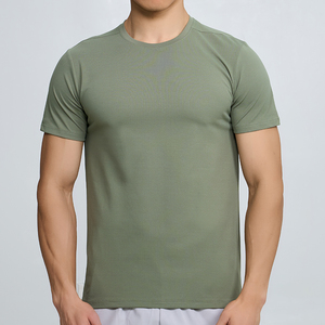 T-shirts vierges décontractés 100 % coton de haute qualité avec logo personnalisé sur le devant, légers, à séchage rapide et respirants, vente en gros pour hommes - Product Image 1