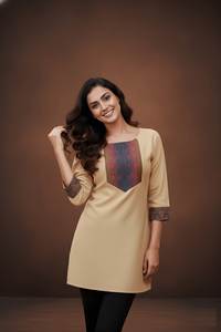 Tunique courte en coton imprimé pour femme, col rond, dentelle jacquard, haut classique à manches 3/4, coloris rouge, rose, crème, noir, haut fantaisie - Product Image 3