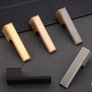 Manijas multifuncionales para puertas y ventanas compatibles con estilos arquitectónicos modernos para centros comerciales y instalaciones deportivas. - Product Image 2