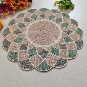 Mantel individual de primavera hecho a mano con cuentas y diseño de mariposa, tapete bordado para mesa de comedor, para bodas y fiestas en el hogar - Product Image 1