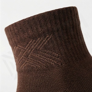 Knee High Running <b>Socks</b> Geometric Pattern Breathable Moisture Wicking Athletic <b>Compression</b> Support for Adults - Product Image 4