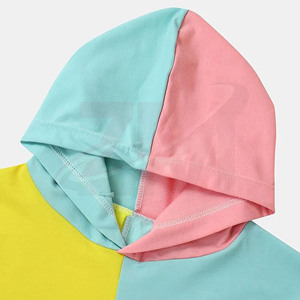 Sudadera con capucha de forro polar de alta calidad, corte holgado con hombros caídos, 450 GSM, personalizable con logotipo, para hombre, corte ajustado, gruesa y sin estampado. - Product Image 3