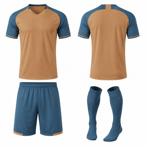 Uniforme de football le plus vendu, nouvelle arrivée, uniforme de football 100 % polyester, fabriqué au Pakistan, uniforme de football de haute qualité - Product Image 5
