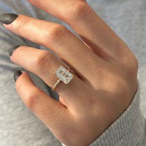 3 Carat Emerald Cut E VVS2 <b>Thin</b> Flush Fit Solitaire <b>Ring</b> , 14k Yellow Gold , IGI Certified - Product Image 4