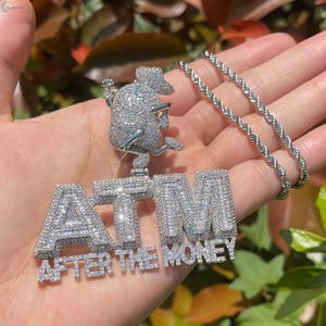 จี้ตัวอักษรโมอิสซาไนต์ ATM เงินแท้ 925 ชุบโรเดียม สไตล์ฮิปฮอป เครื่องประดับสำหรับใส่ทุกวัน ประดับเพชรแบบ Iced Out จี้ตัวอักษรสั่งทำได้ - Product Image 1