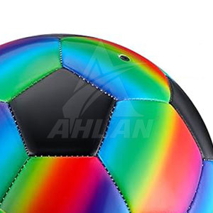 Balón de fútbol ligero cosido a máquina para un control suave y un rendimiento confiable en el campo - Product Image 6