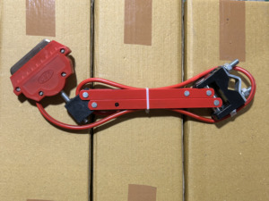 Boîtier de distribution électrique industriel CMK 110V 63A en fonte rouge IP54, modèle anti-effraction Ci Current Collector-01 - Product Image 6